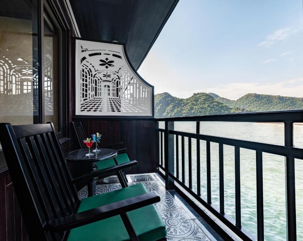 Suite Gia Đình Deluxe