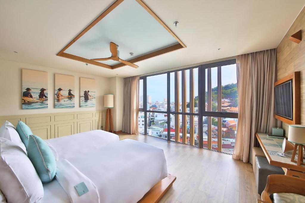 Suite Fusion Deluxe 2 Giường Đơn Nhìn Ra Thành Phố