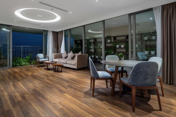 2-Bedroom Deluxe Central Residence Ocean