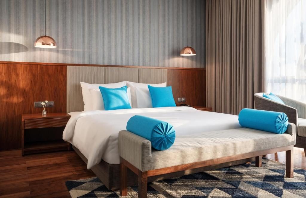 Phòng Premier Deluxe có giường cỡ King