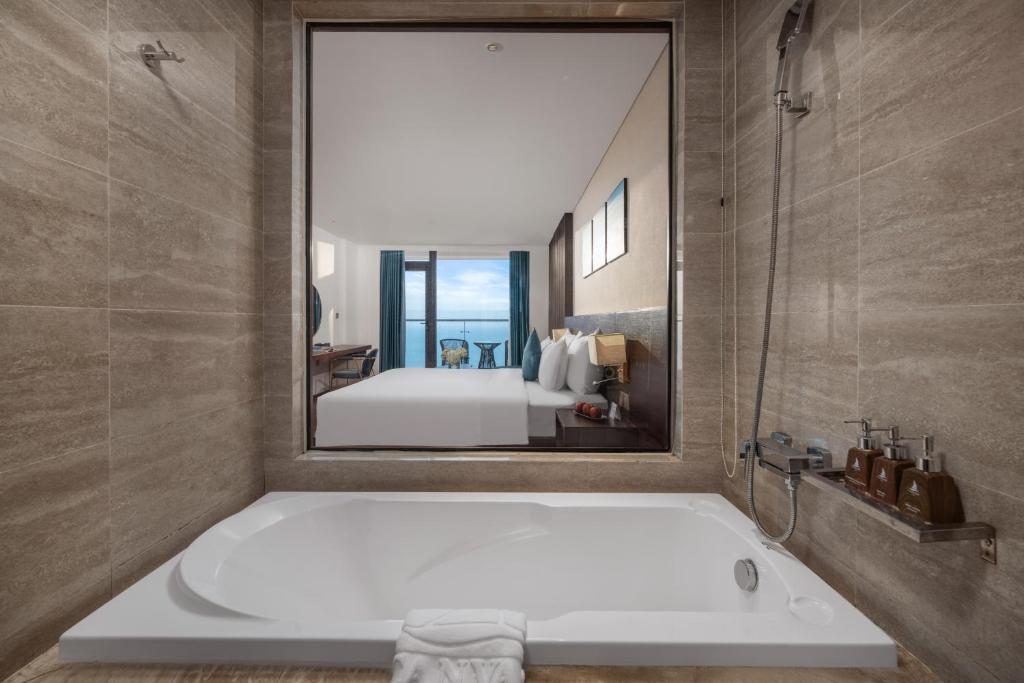 Suite Grand Nhìn ra Đại dương