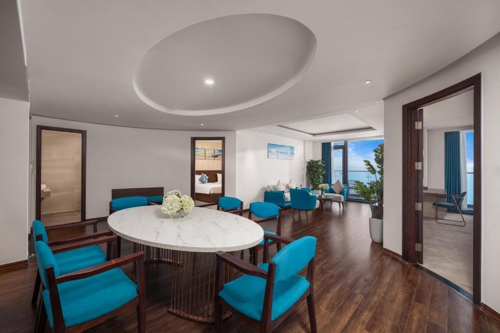 Suite Gia Đình