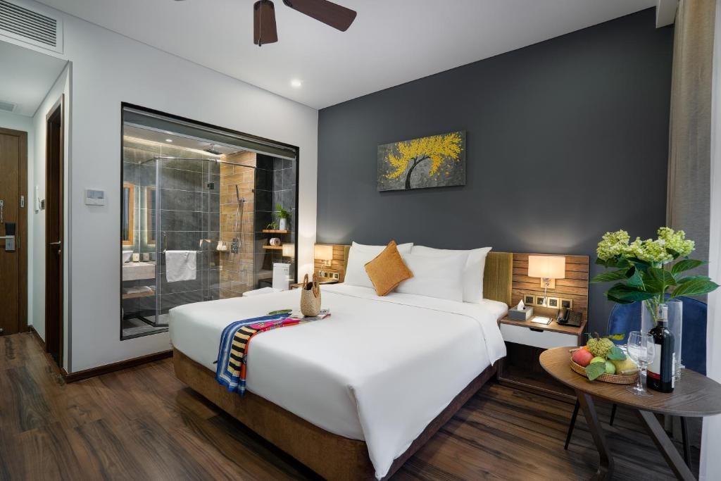 Phòng Deluxe có Giường cỡ King Nhìn ra Hồ bơi