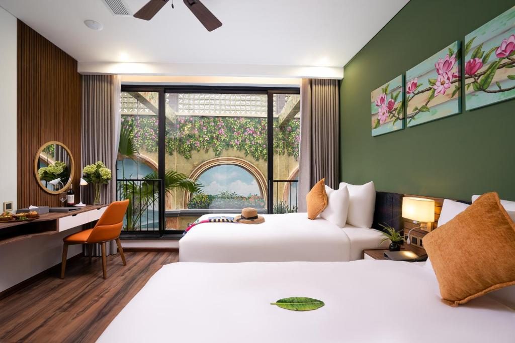Phòng Deluxe 2 Giường Đơn Nhìn Ra Hồ Bơi