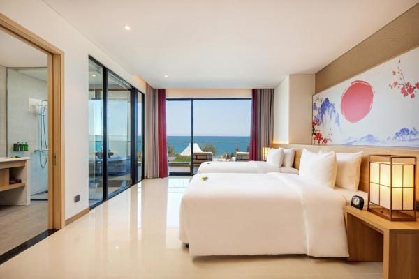 Special Offer – Family Room with Ocean View – Onsen & Water Park Inclusive