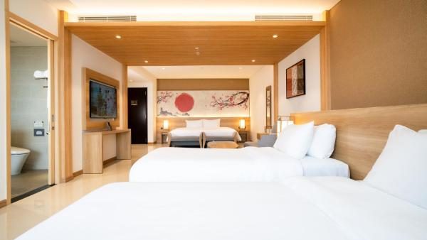 Special Offer – Premium Family with Ocean View – Onsen & Water Park Inclusive