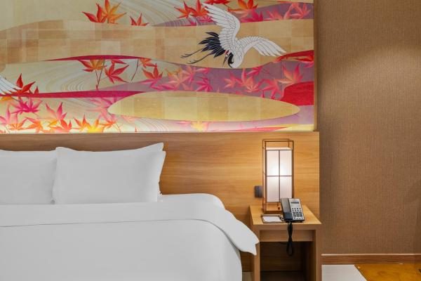 Special Offer – Premium Deluxe Double Room with Ocean View