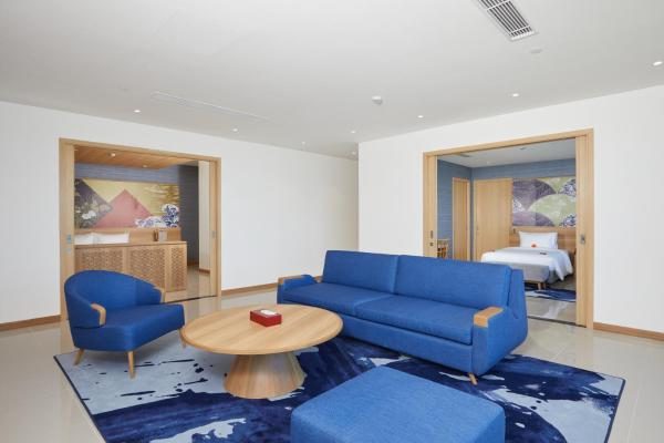 Special Offer – Ambassador Suite with Ocean View