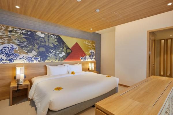 Special Offer – Ambassador Suite with Ocean View