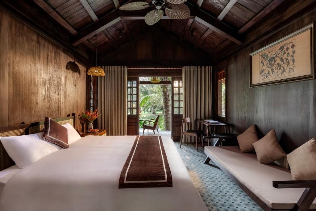 Phòng Deluxe Giường Đôi Có Bồn Tắm