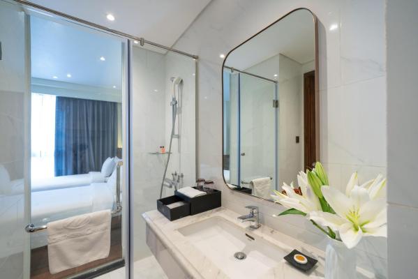 Deluxe Twin Window – Included Afternoon Tea