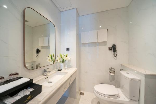 Deluxe Double Window – Included Afternoon Tea