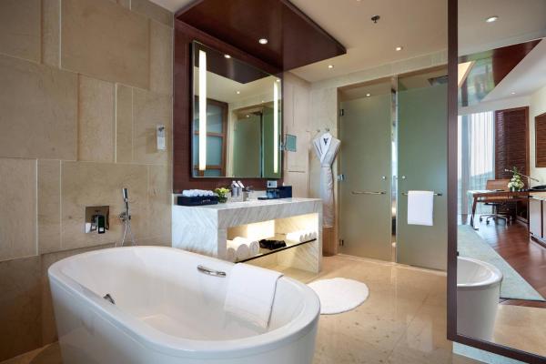 Executive Double Room, Executive lounge access, 2 Double