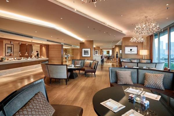 Executive Double Room, Executive lounge access, 2 Double