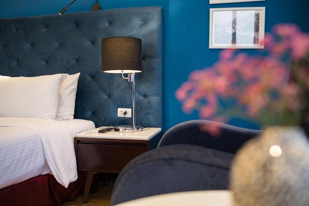 Phòng Deluxe Giường Đôi/2 Giường Đơn Nhìn Ra Thành Phố