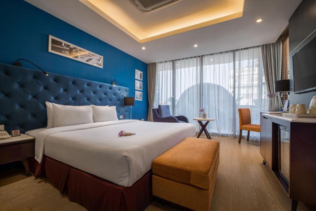 Phòng Deluxe Giường Đôi/2 Giường Đơn Nhìn Ra Thành Phố