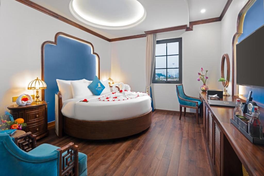 Suite Nhìn Ra Thành Phố