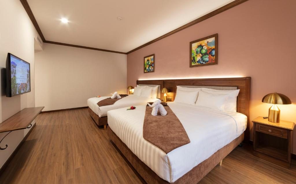 Suite Gia Đình