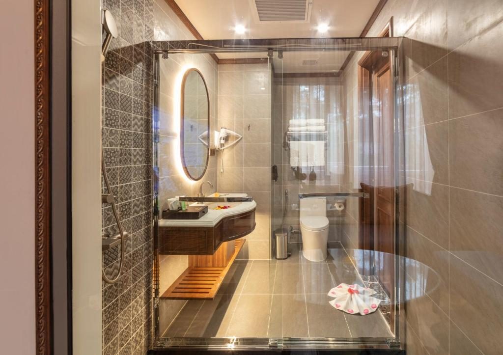 Suite Gia Đình