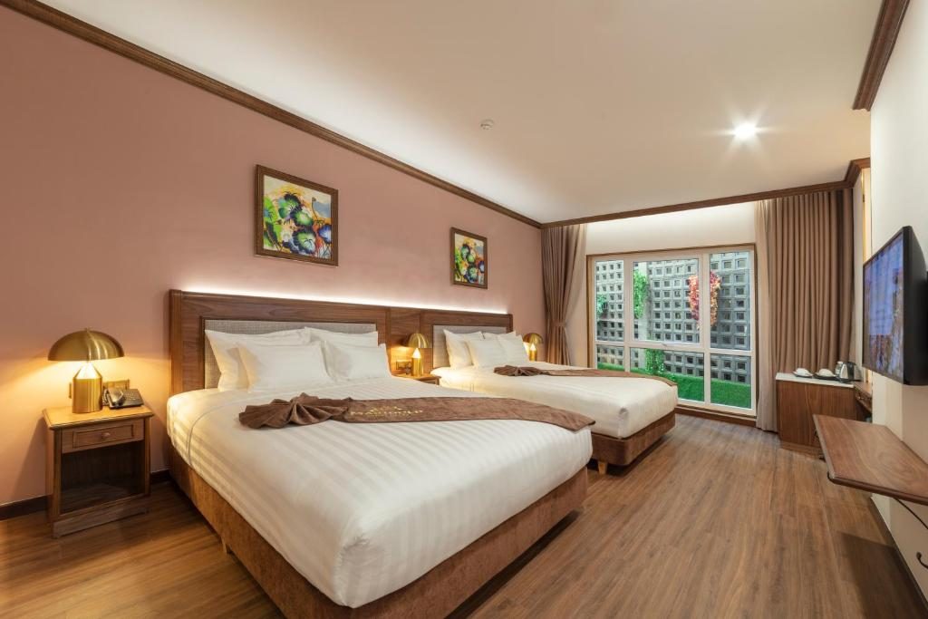 Suite Gia Đình