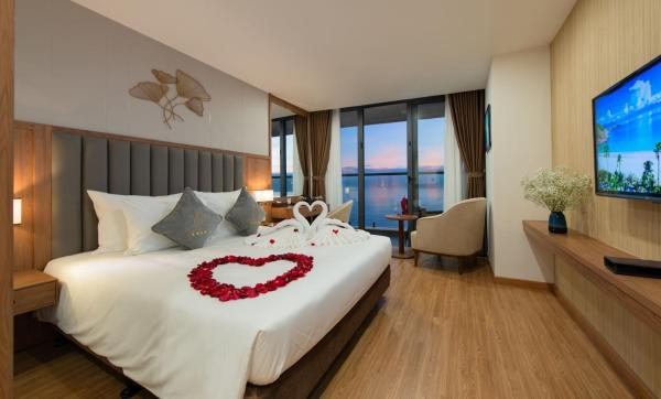 Premier Deluxe Nhìn Ra Biển