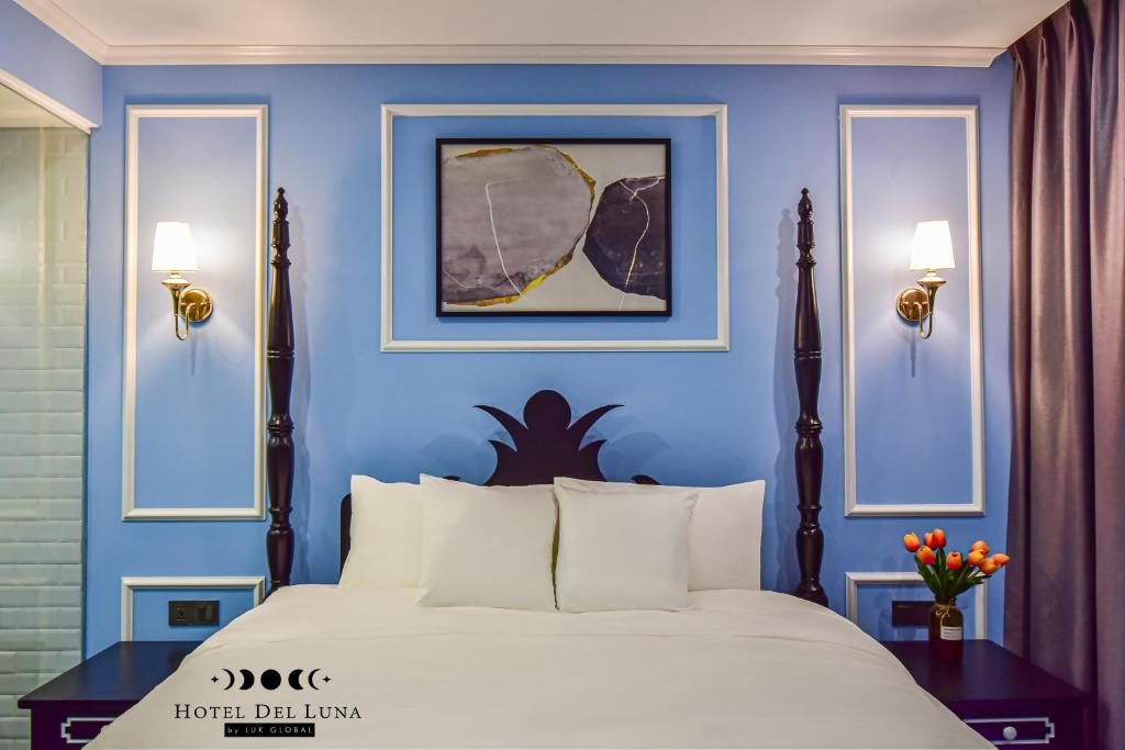 Phòng Deluxe Giường Đôi Có Ban Công Và Bồn Tắm – Tầm Nhìn Ra Thành Phố