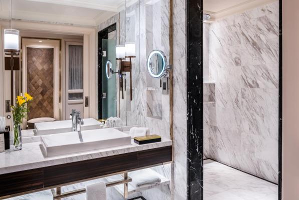Phòng Signature Premium – Quyền Sử Dụng Lounge