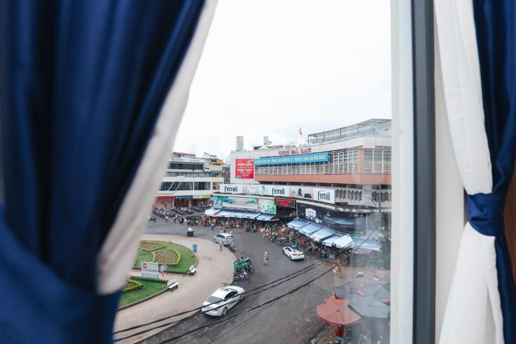 Suite Gia Đình
