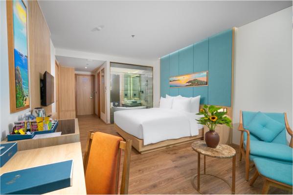 Phòng Senior Deluxe Giường Đôi Hướng Biển