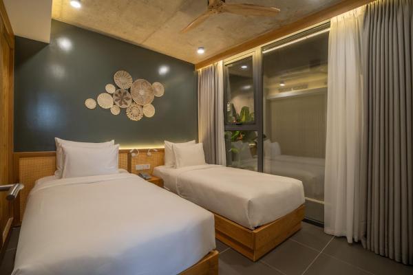 Suite Gia Đình
