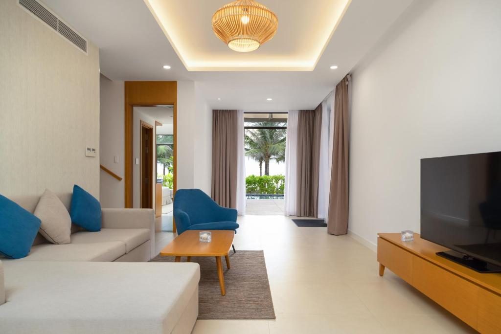 Biệt thự có hồ bơi nhìn ra đại dương