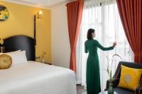 Suite có giường cỡ King với ban công