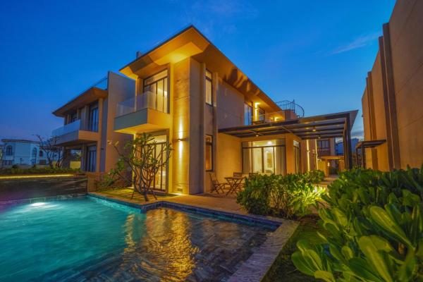 Biệt Thự – Trước Biển