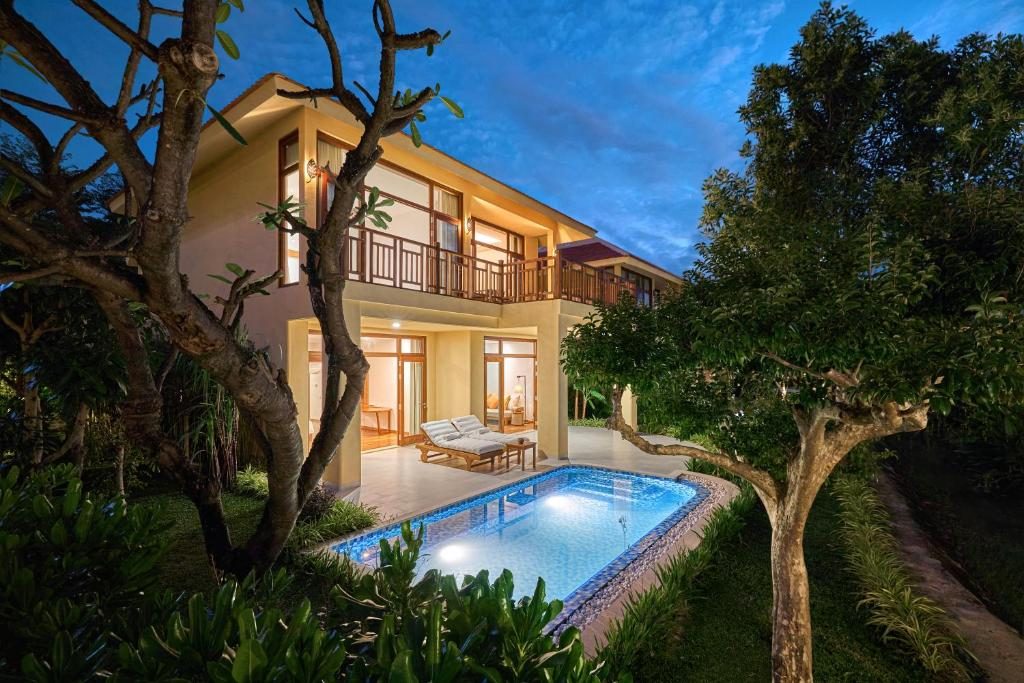Lagoon Two Bedroom Pool Villa
