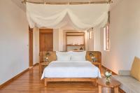 Lagoon One Bedroom Suite