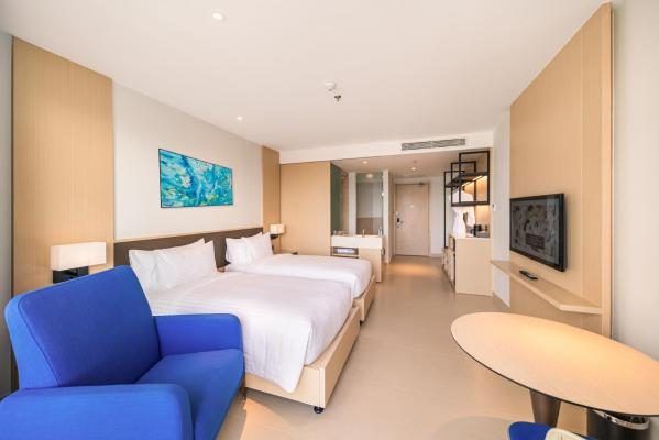 Premier Twin Oceanfront