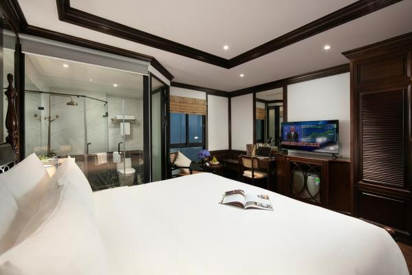 Deluxe Giường Đôi Có Cửa Sổ Nhìn Ra Khu Vực Bên Trong