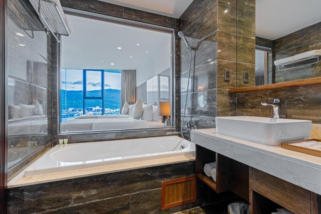 Phòng Suite Junior 2 Giường Đơn Nhìn Ra Toàn Cảnh