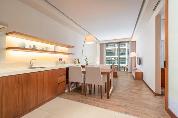 Special Offer – One-bedroom City View Suite with Balcony