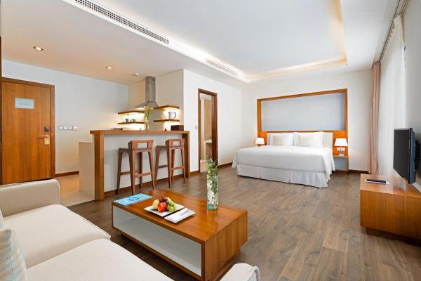 Studio Nhìn Ra Thành Phố