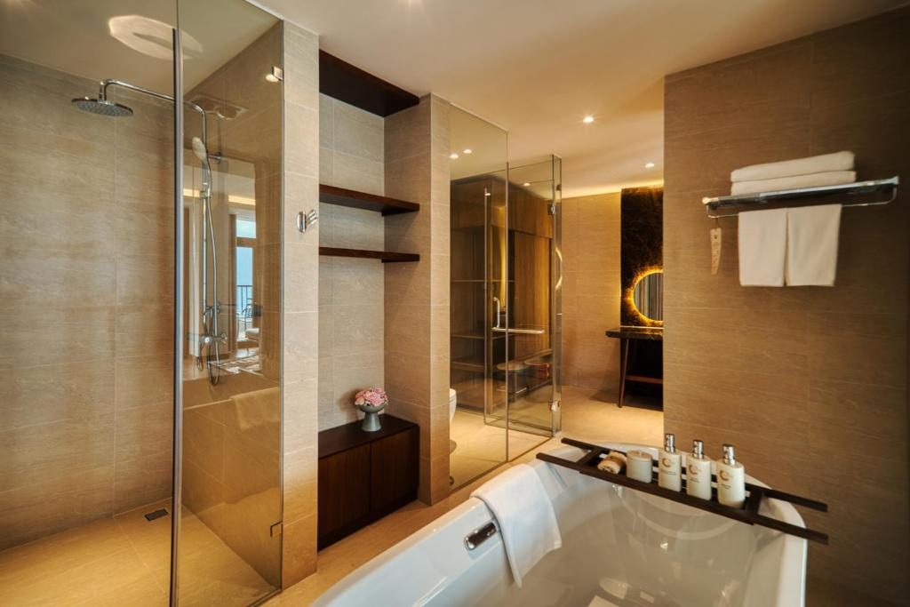 Phòng Suite Executive Có Giường Cỡ King Nhìn Ra Núi