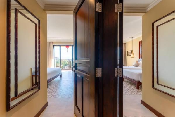 Deluxe Family Connecting Pool View