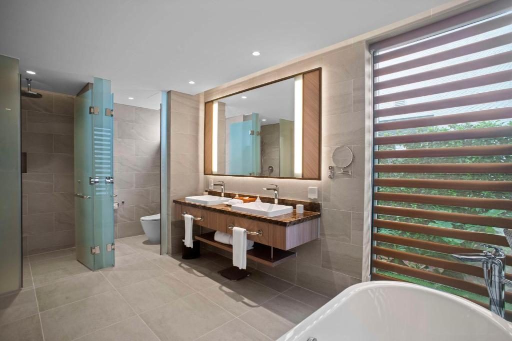 Biệt Thự 3 Phòng Ngủ Với Hồ Bơi Riêng