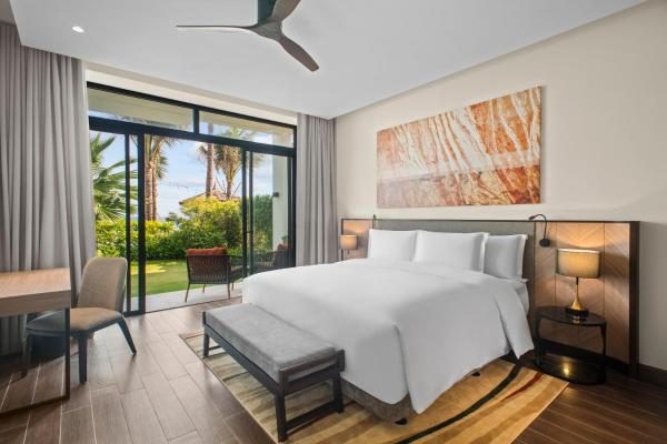 Beachfront Two Bedroom Pool Suite