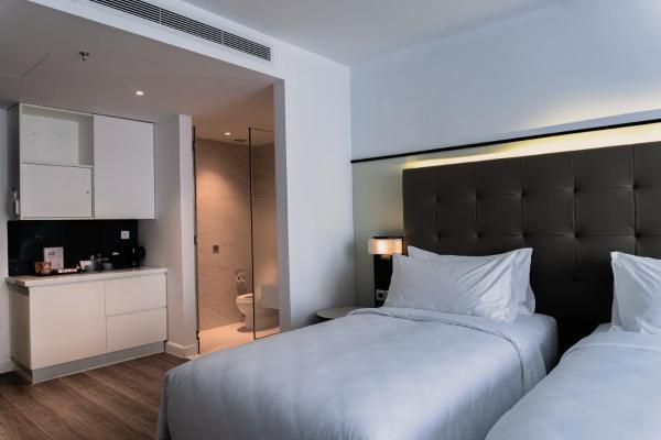 Phòng Deluxe 2 Giường Đơn Nhìn Ra Thành Phố
