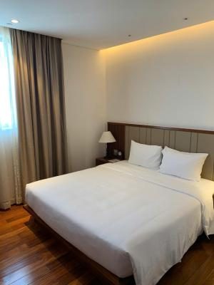 Phòng Deluxe Giường Đôi Nhìn Ra Một Góc Biển