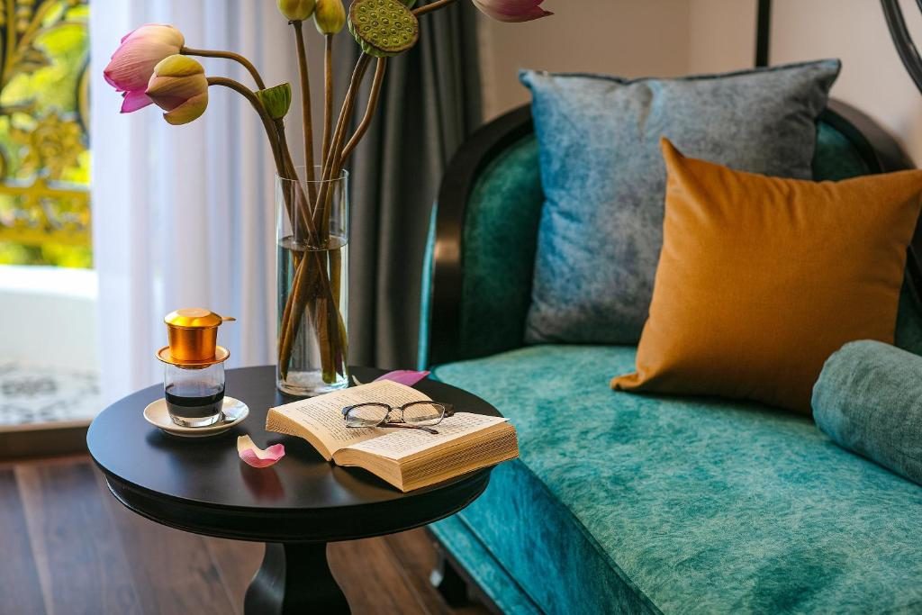 Signature Suite with Balcony