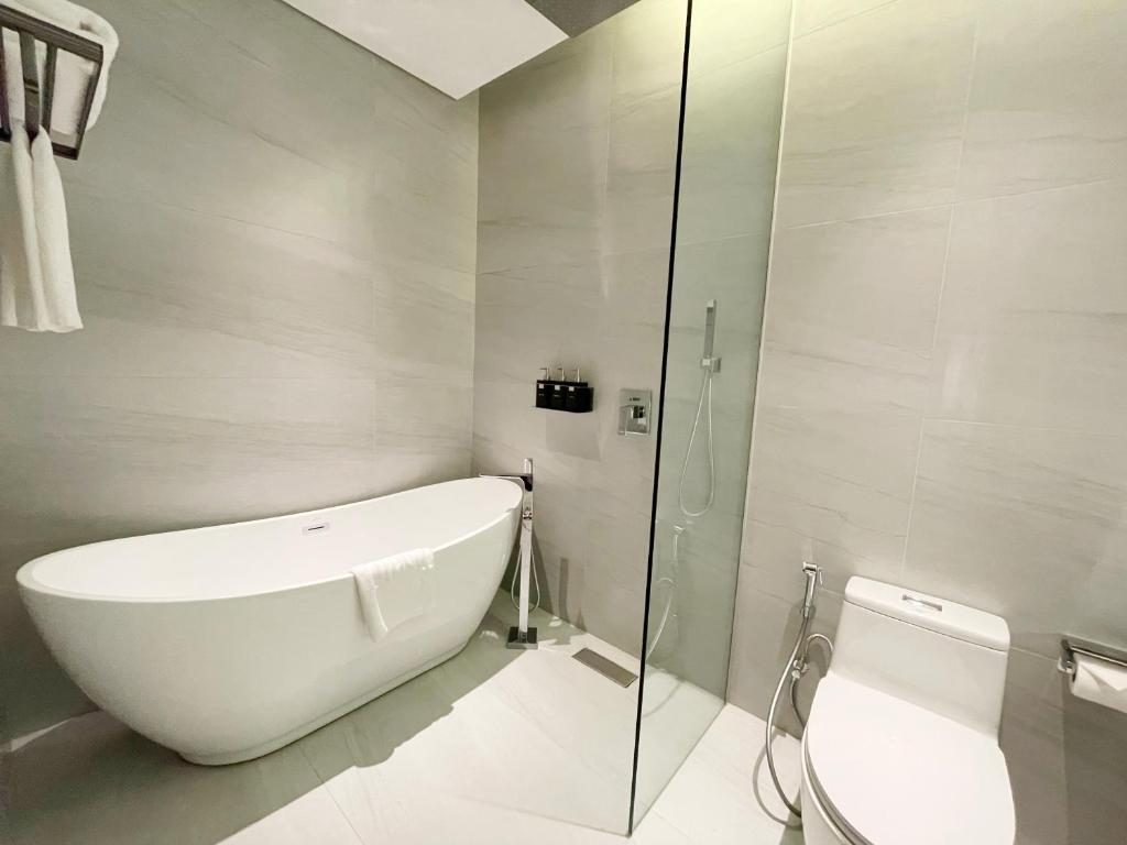 Penthouse Two-Bedroom – Complimentary Daily Afternoon Tea & Welcome Minibar