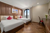 Special Offer – Superior Twin Balcony City View