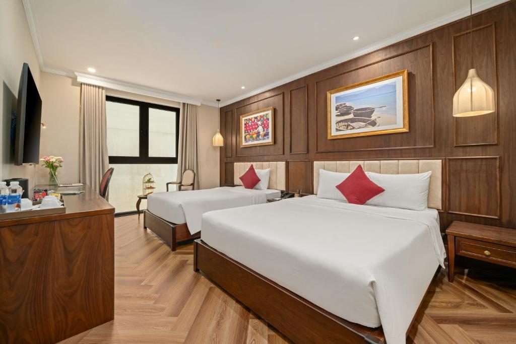 Special Offer – Premier Triple Room with Bathtub